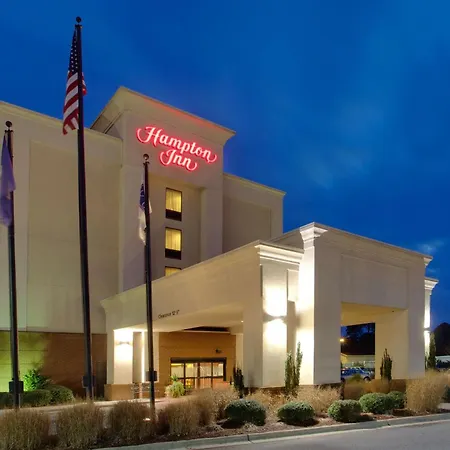 Hampton Inn Emporia-3