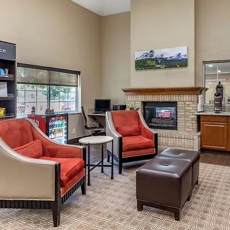 Comfort Suites Fort Collins Near University-3