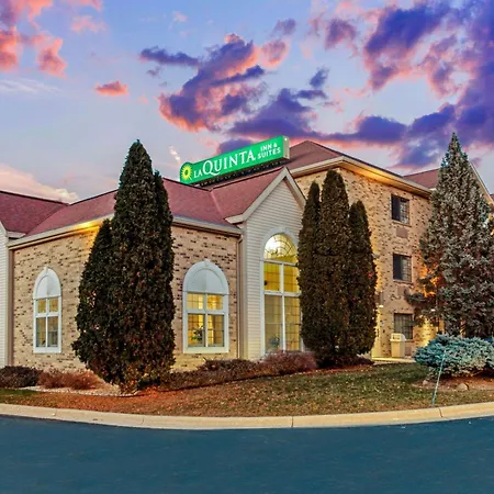 La Quinta By Wyndham Milwaukee Delafield-3