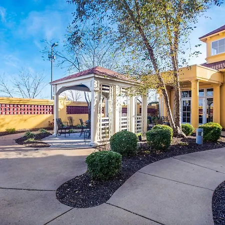 La Quinta By Wyndham St. Louis Westport-3