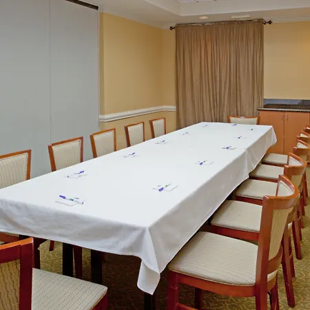 Best Western Plus Sugar Land-Stafford-3