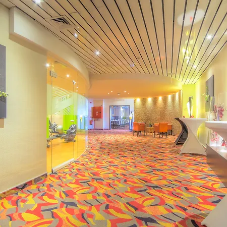 B&B Hotel Mons Centre-3
