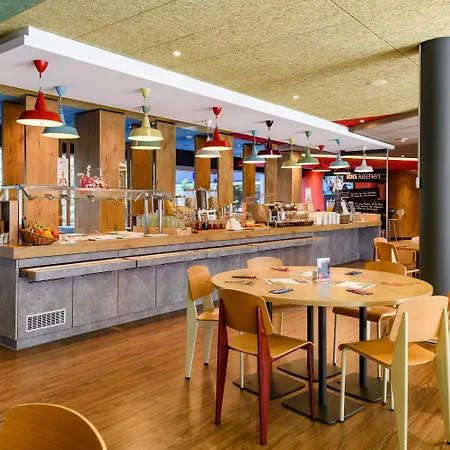 Ibis Zuerich City West-3