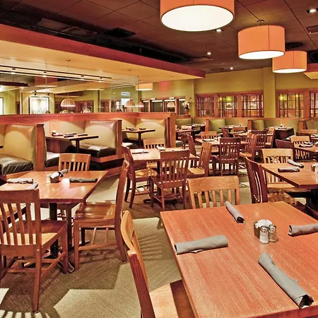 Holiday Inn At The Campus By Ihg-3