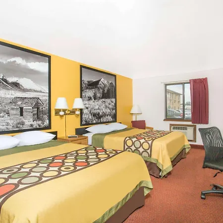 Super 8 By Wyndham Elko-2