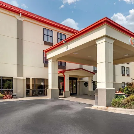 Comfort Inn Biltmore West-3