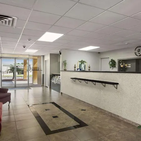 Howard Johnson By Wyndham Winter Haven Fl-3