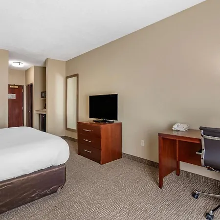 Comfort Inn & Suites St Louis-O'Fallon-2