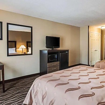 Quality Inn & Suites Frostburg-Cumberland-3