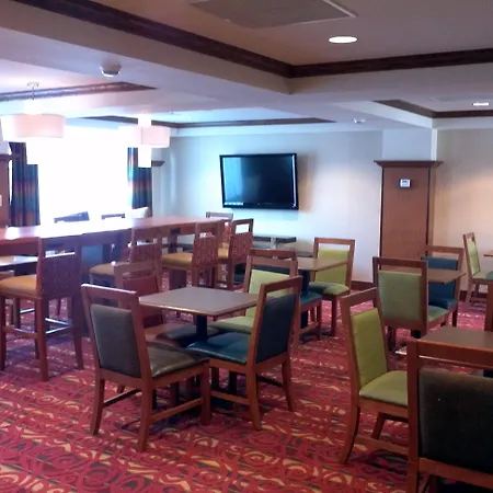 Holiday Inn Express & Suites Greenville By Ihg-3