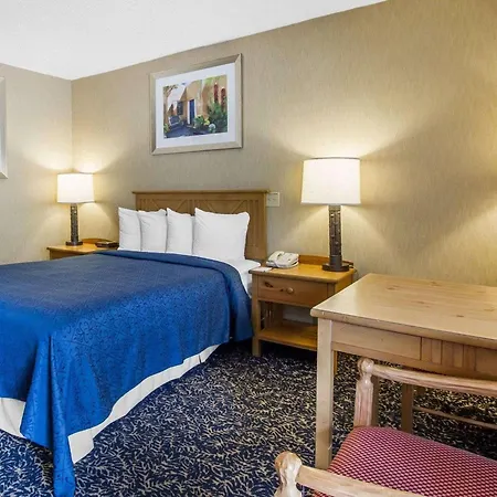 Quality Inn Deming-2