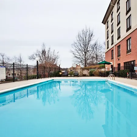 Hampton Inn & Suites Greenville-Downtown-Riverplace-3