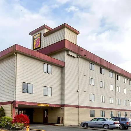 Super 8 By Wyndham Ketchikan-2