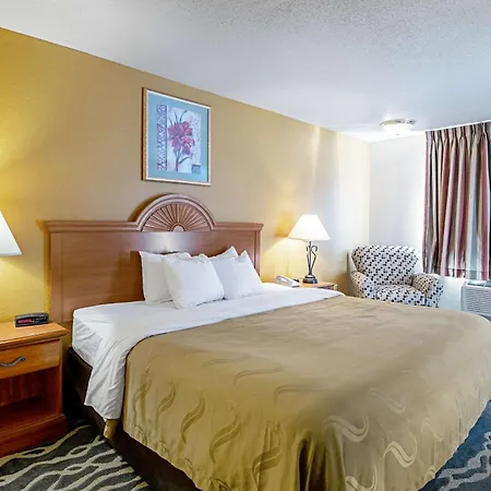 Quality Inn Huron-2
