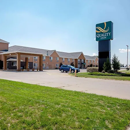 Quality Inn Huron-3
