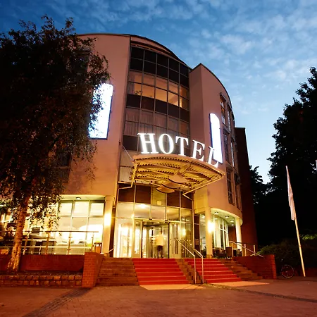 Hotel Kiel By Golden Tulip-3