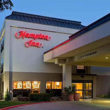 Hampton Inn Houston Stafford-3