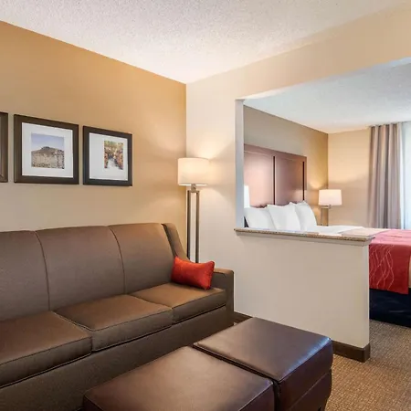 Comfort Inn Medford North-2
