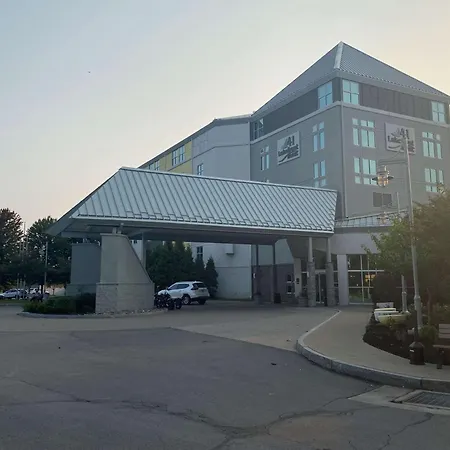 41 Lakefront Hotel, Trademark Collection By Wyndham-3