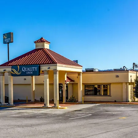 Quality Inn Newport-2