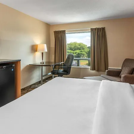 Comfort Inn Timmins-3
