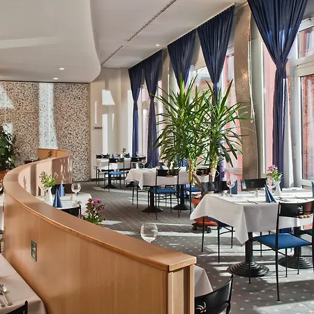 Tryp By Wyndham Halle-2