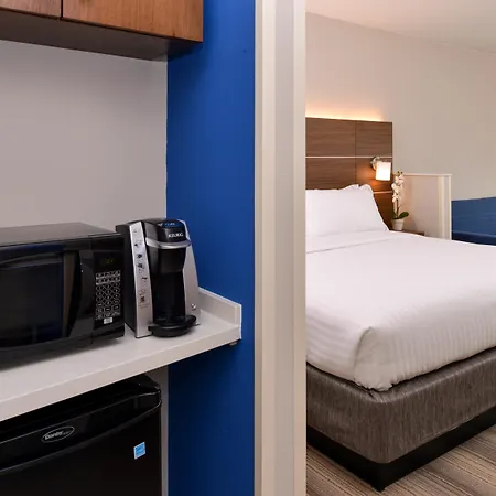 Holiday Inn Express & Suites Alachua - Gainesville Area By Ihg-2