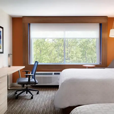 Holiday Inn Express & Suites - Staunton By Ihg-3