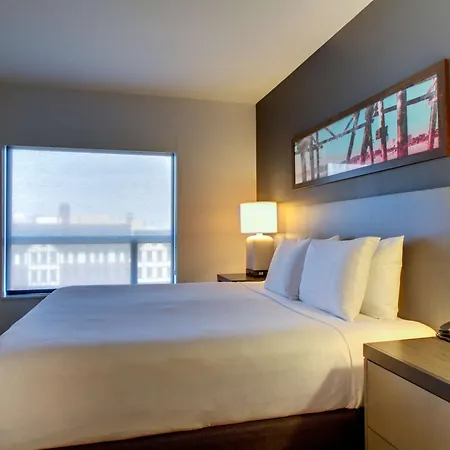 Hyatt House Chicago/Evanston-3
