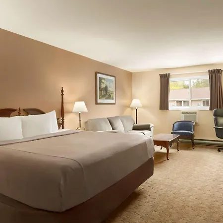 Travelodge By Wyndham Kenora-3