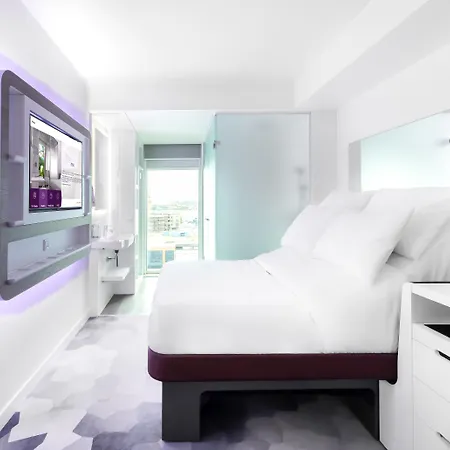 Yotel Amsterdam-3