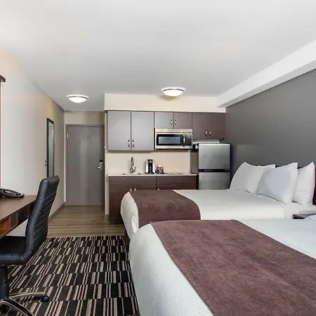 Microtel Inn & Suites By Wyndham Portage La Prairie-3