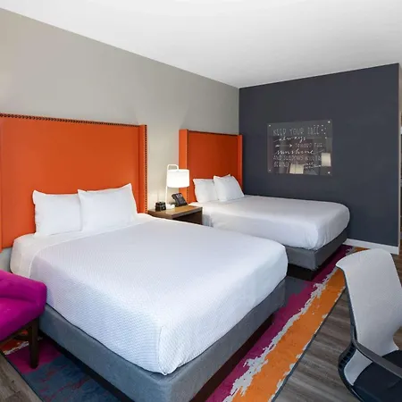 La Quinta By Wyndham Greensboro Airport High Point-3