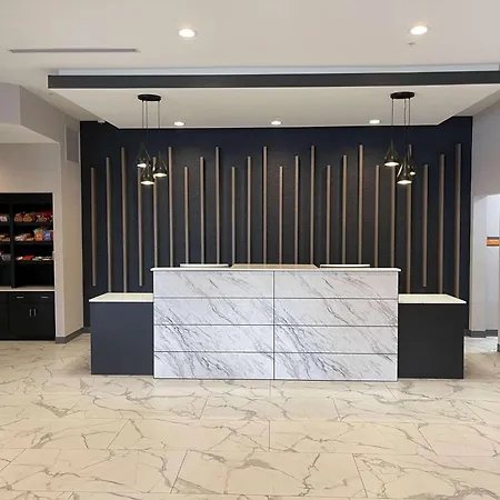 Laquinta Suites By Wyndham South Bend Notre Dame Area-3