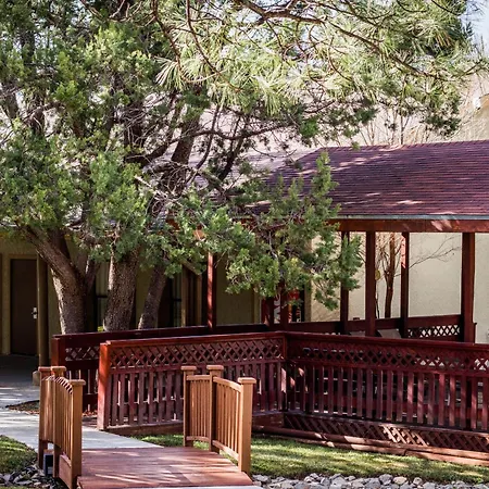 Best Western Pine Springs Inn-3