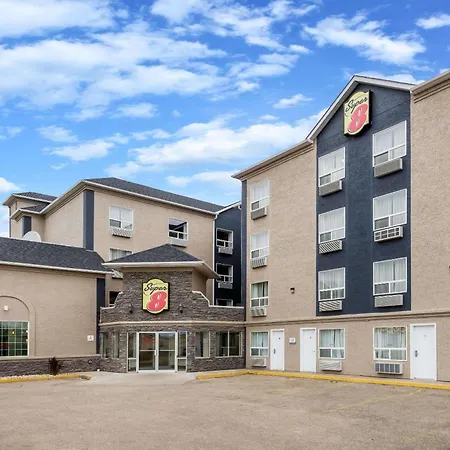Super 8 By Wyndham Grande Prairie-2