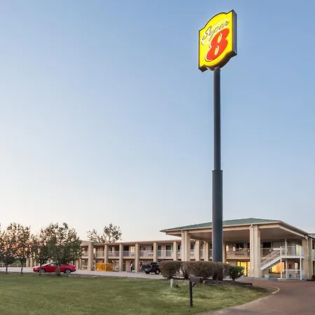 Super 8 By Wyndham Brookhaven-3