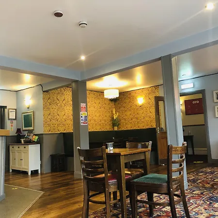 Oyo Braeriach Hotel, Highlands Scotland-2