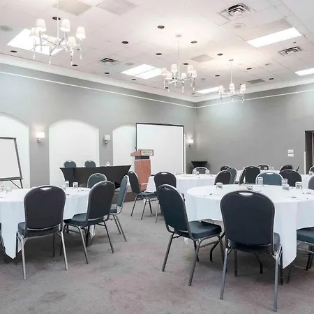 Sandman Hotel Montreal - Longueuil-3