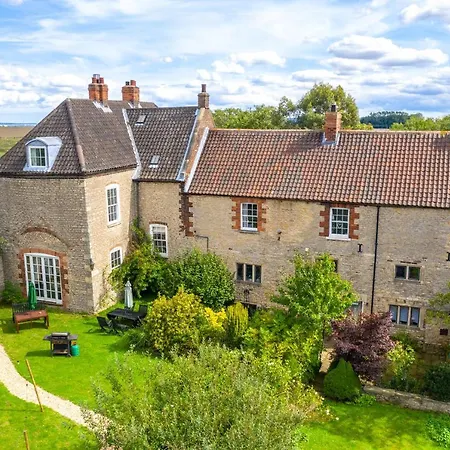 Sawcliffe Manor Country House With Spa, Free Parking, Catering, Self Checkin, Farmstay-3