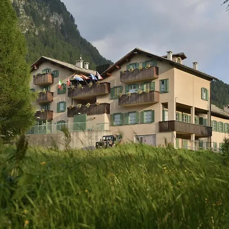 Albergo Casa Alpina San Luigi-3