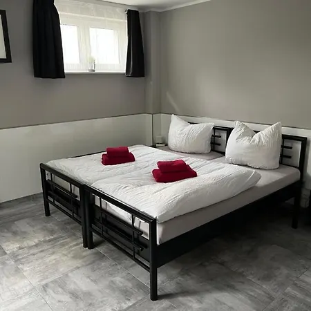 Garni Hotel Eastside-3
