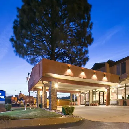 Best Western Pony Soldier Inn & Suites-2