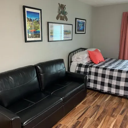 Millz Manor-2