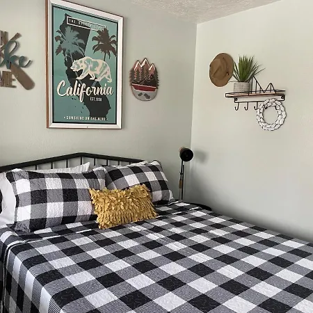 Millz Manor-3