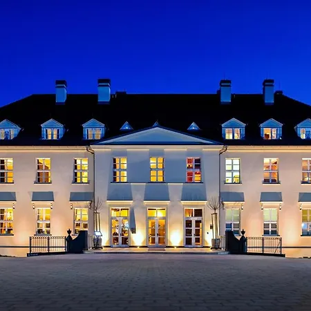 Schloss Rattey-2