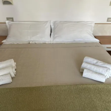 Hotel Alex-3