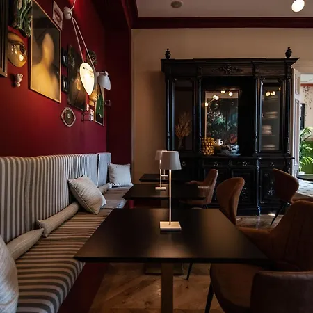 Chateau De Fiac - Hotel & Spa-3