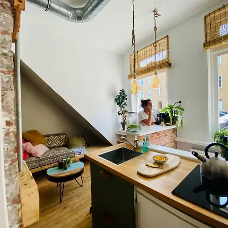 Tiny Beachhouse-3