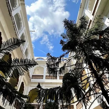 Radhika Palace Hotel-3